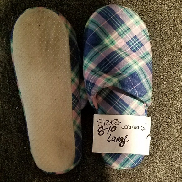 slippers - Picture 2 of 3